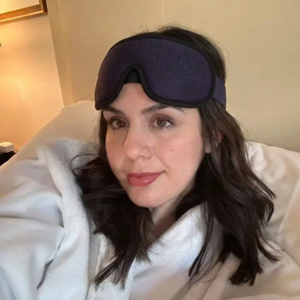 <p><em><strong>Trusted by 90,000+ customers</strong></em></p>