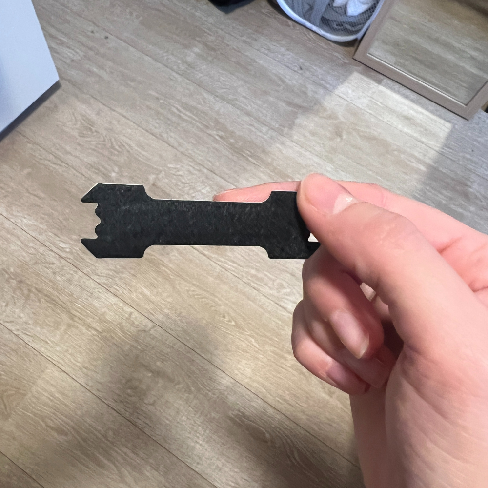 <p><em><strong>Trusted by 90,000+ customers</strong></em></p>