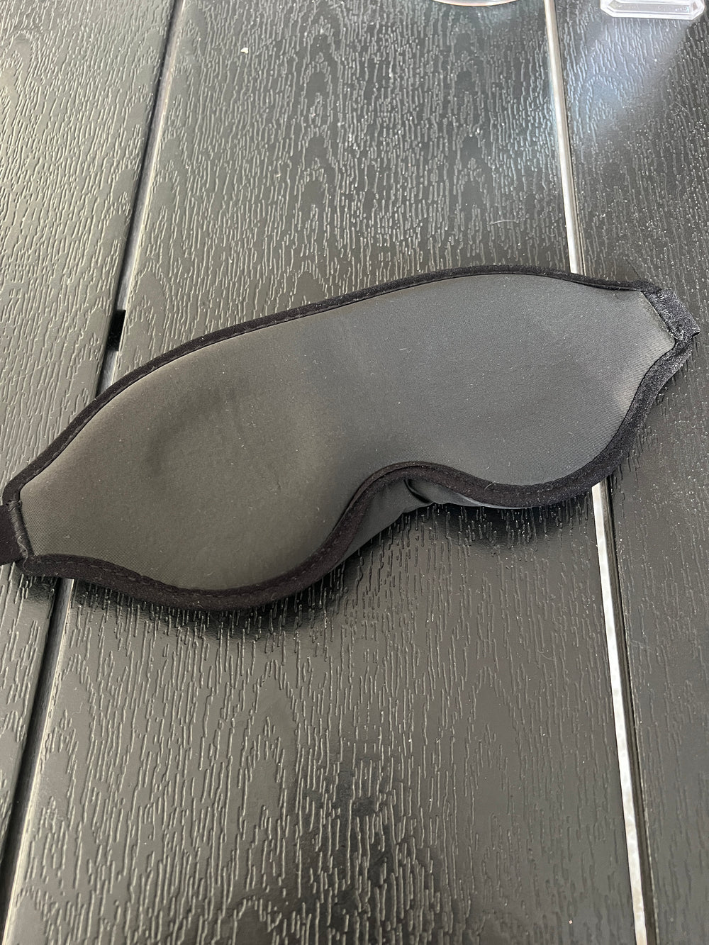 <p><em><strong>Trusted by 90,000+ customers</strong></em></p>